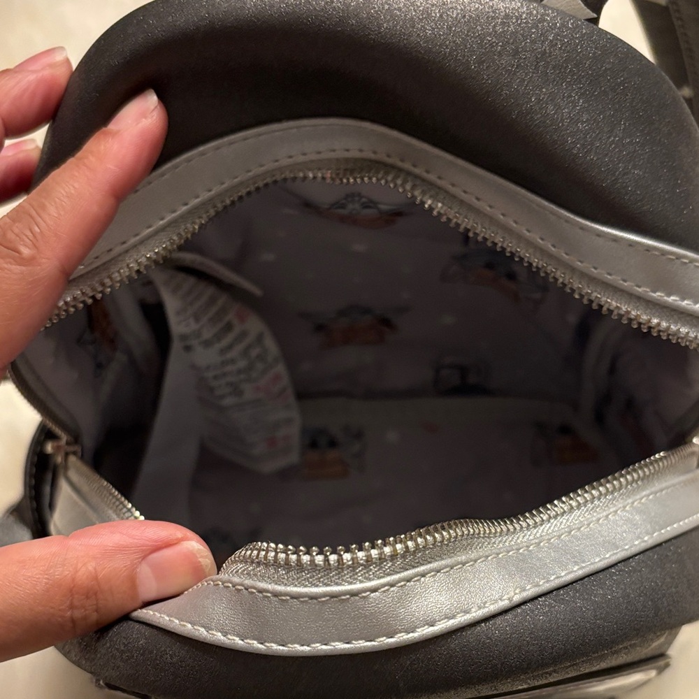 Like New Star Wars Loungefly Mandalorian Backpack - Picture 5 of 6